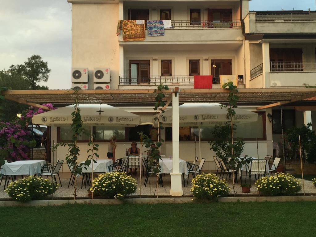 Vera Bed&Breakfast Valizza Exterior foto